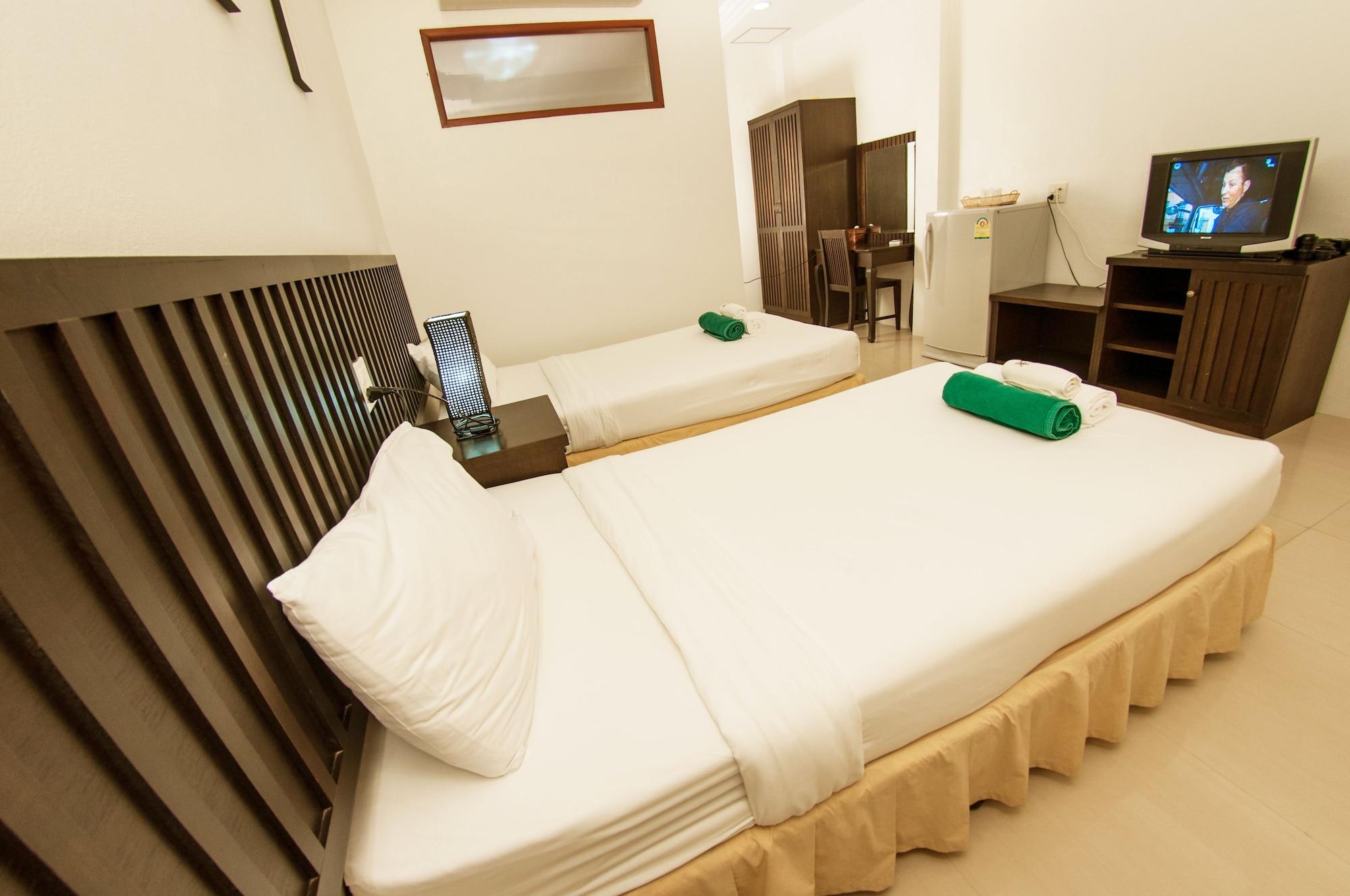 The Green Beach Resort Sam Roi Yot Buitenkant foto