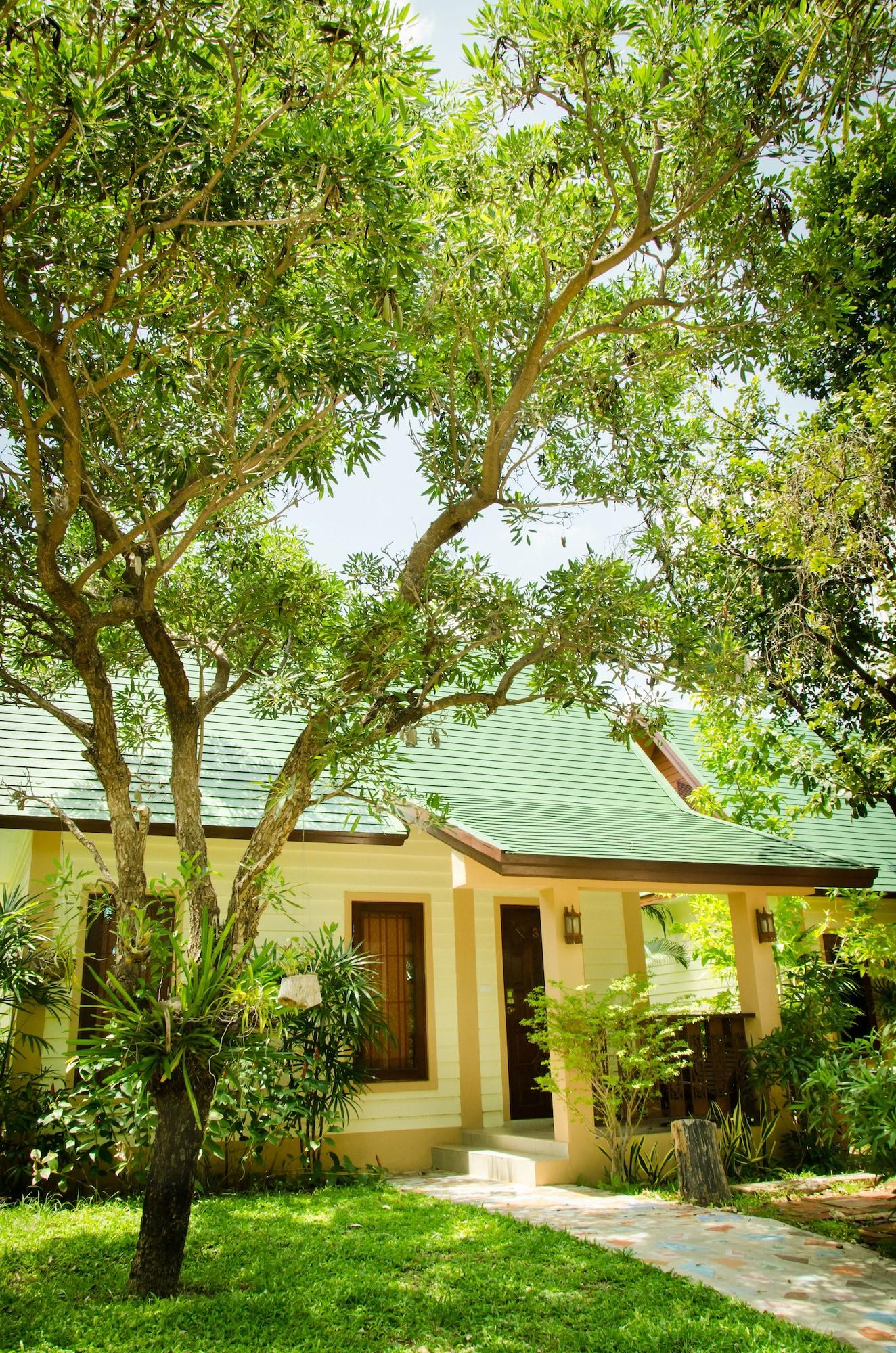 The Green Beach Resort Sam Roi Yot Buitenkant foto