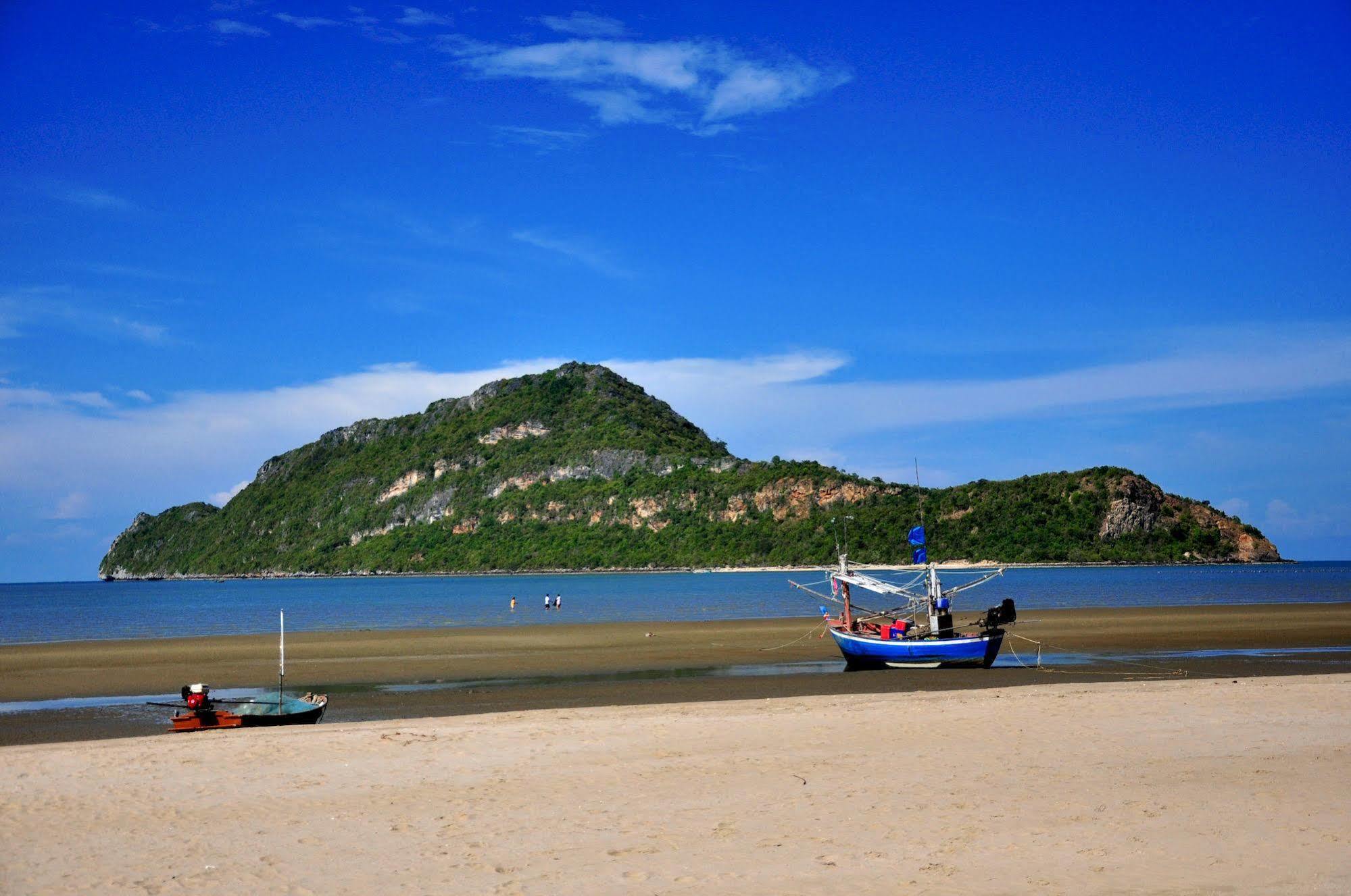 The Green Beach Resort Sam Roi Yot Buitenkant foto