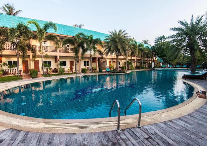 The Green Beach Resort Sam Roi Yot Buitenkant foto